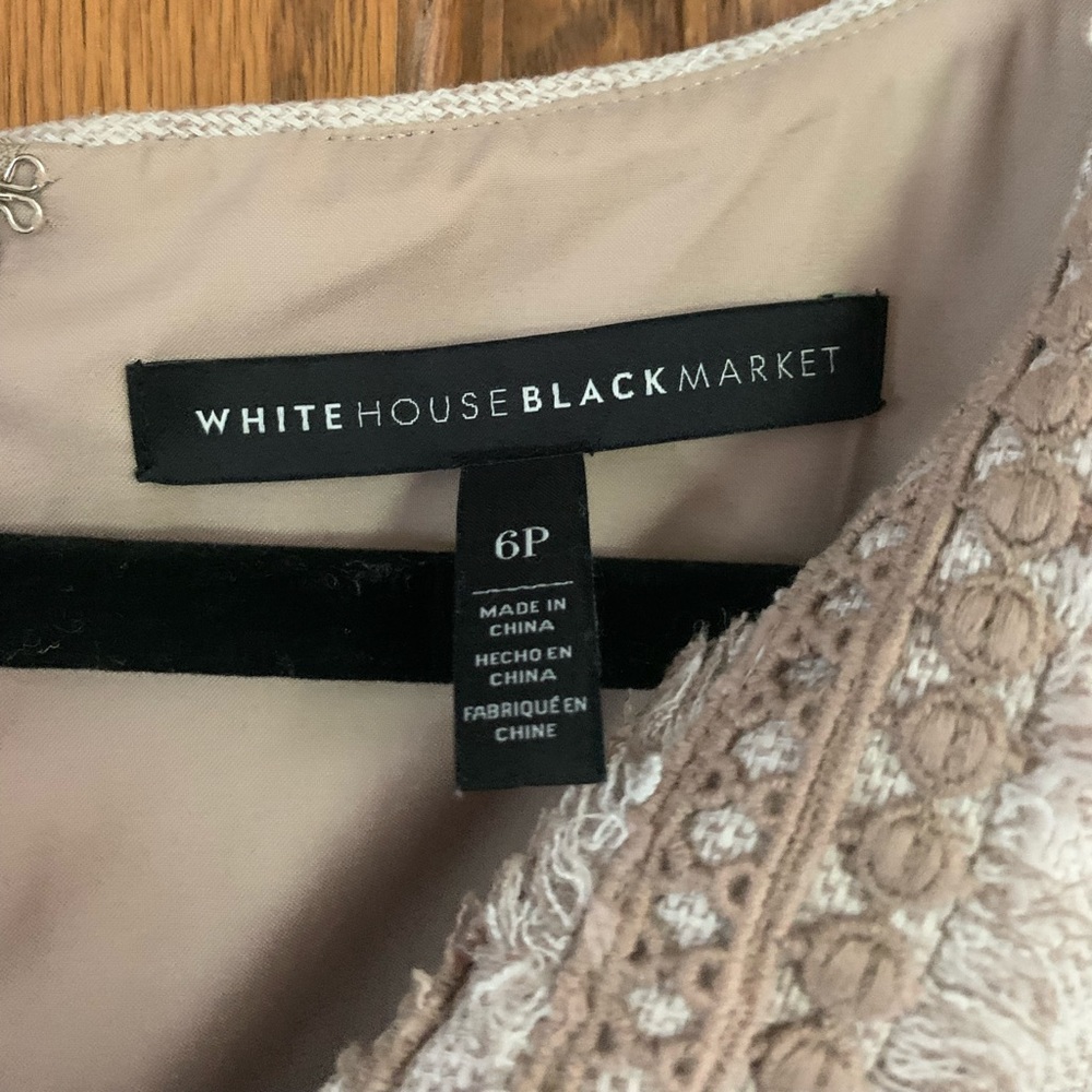 White House Black Market 🌟HP🌟 Petit size 6  Dress - Picture 5 of 7